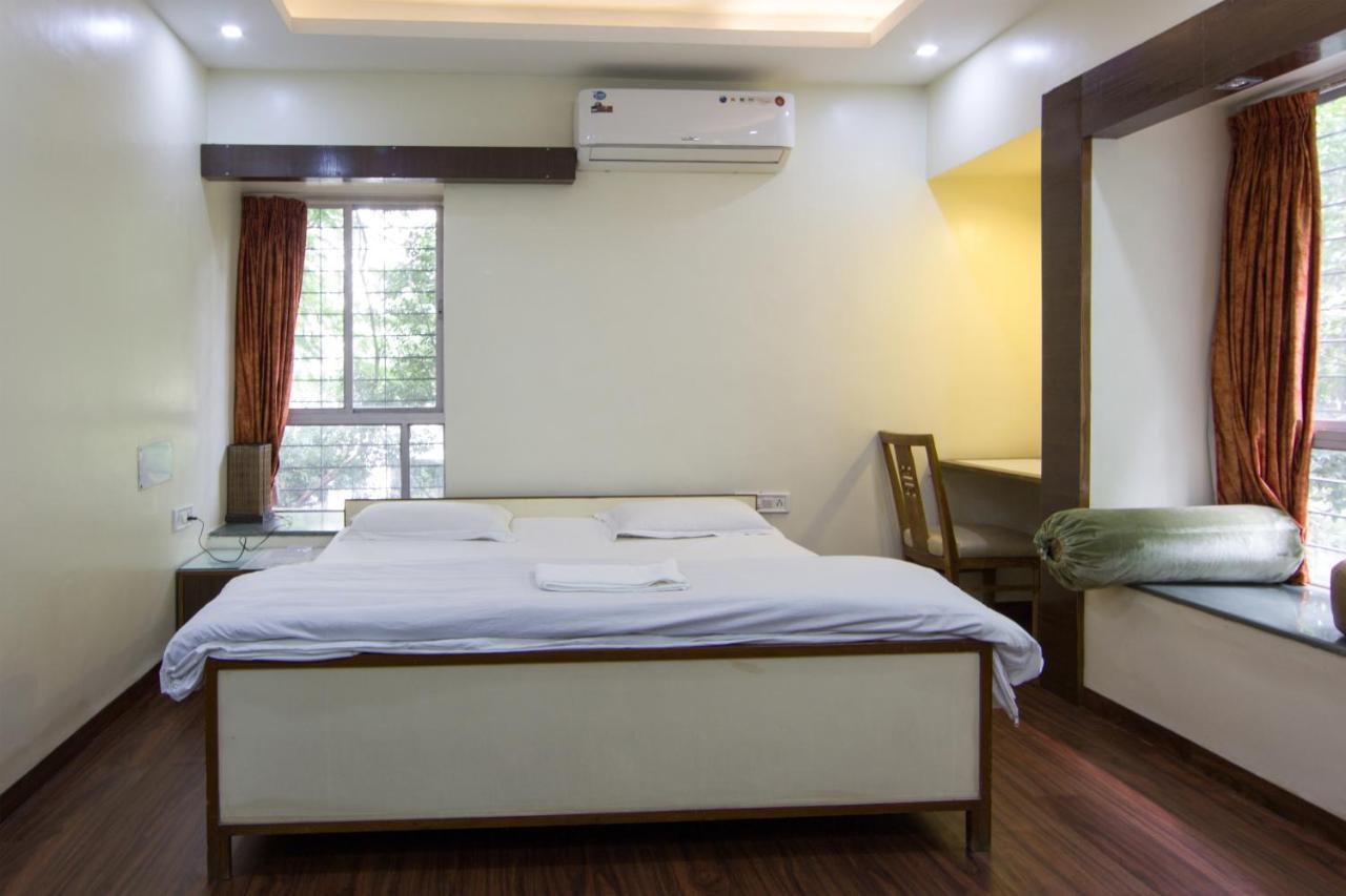 Apple Tree Apartments Koregaon Park Pune Extérieur photo