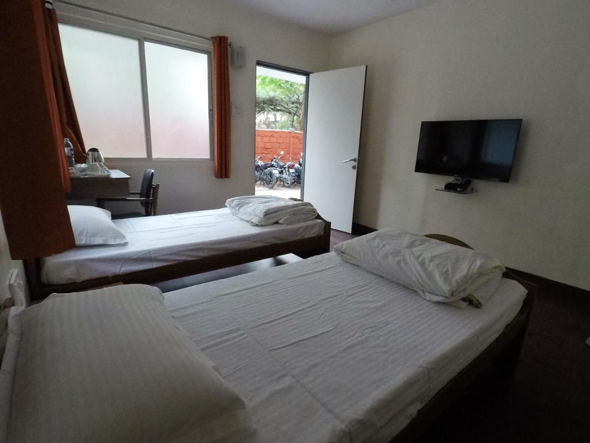 Apple Tree Apartments Koregaon Park Pune Extérieur photo