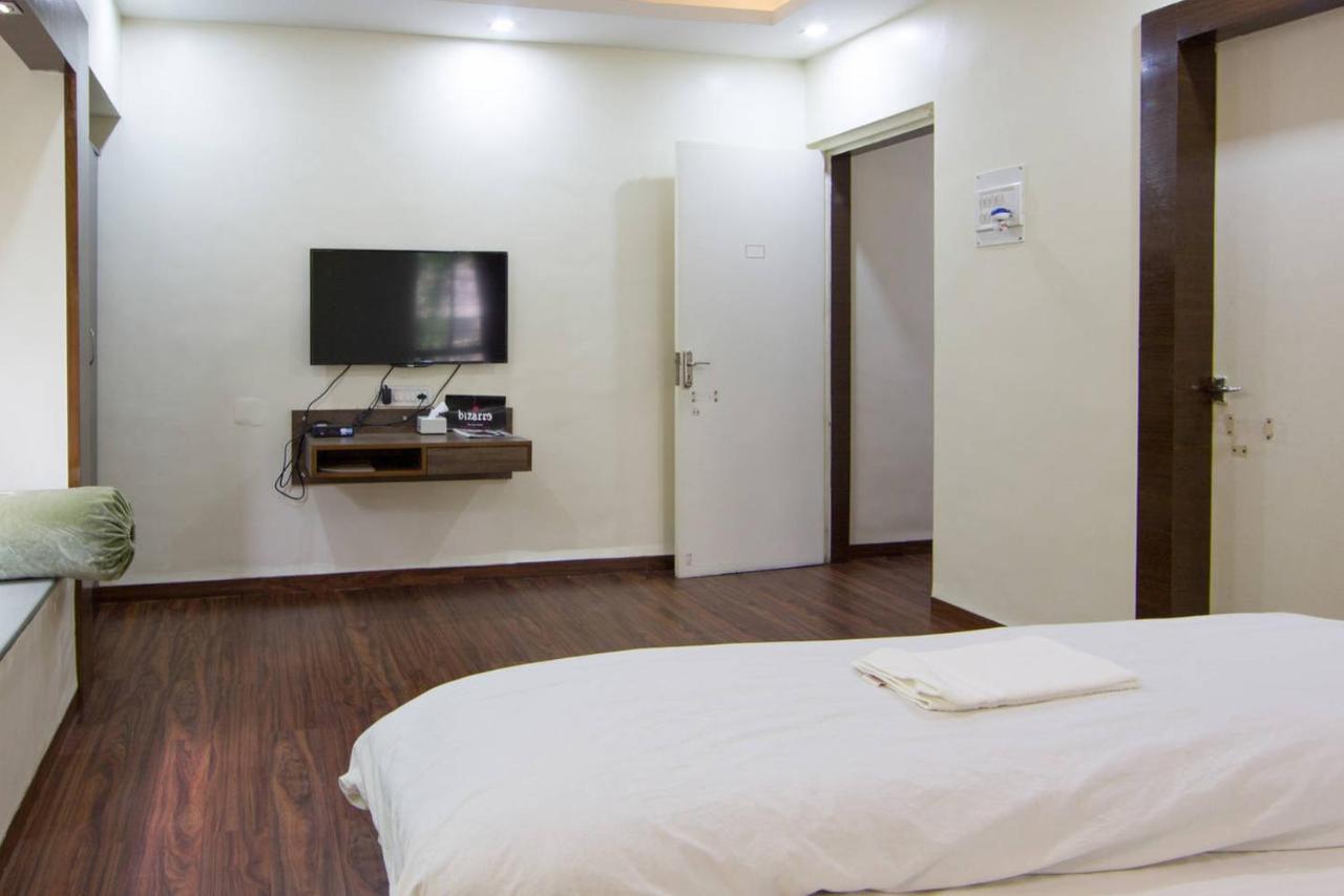 Apple Tree Apartments Koregaon Park Pune Extérieur photo