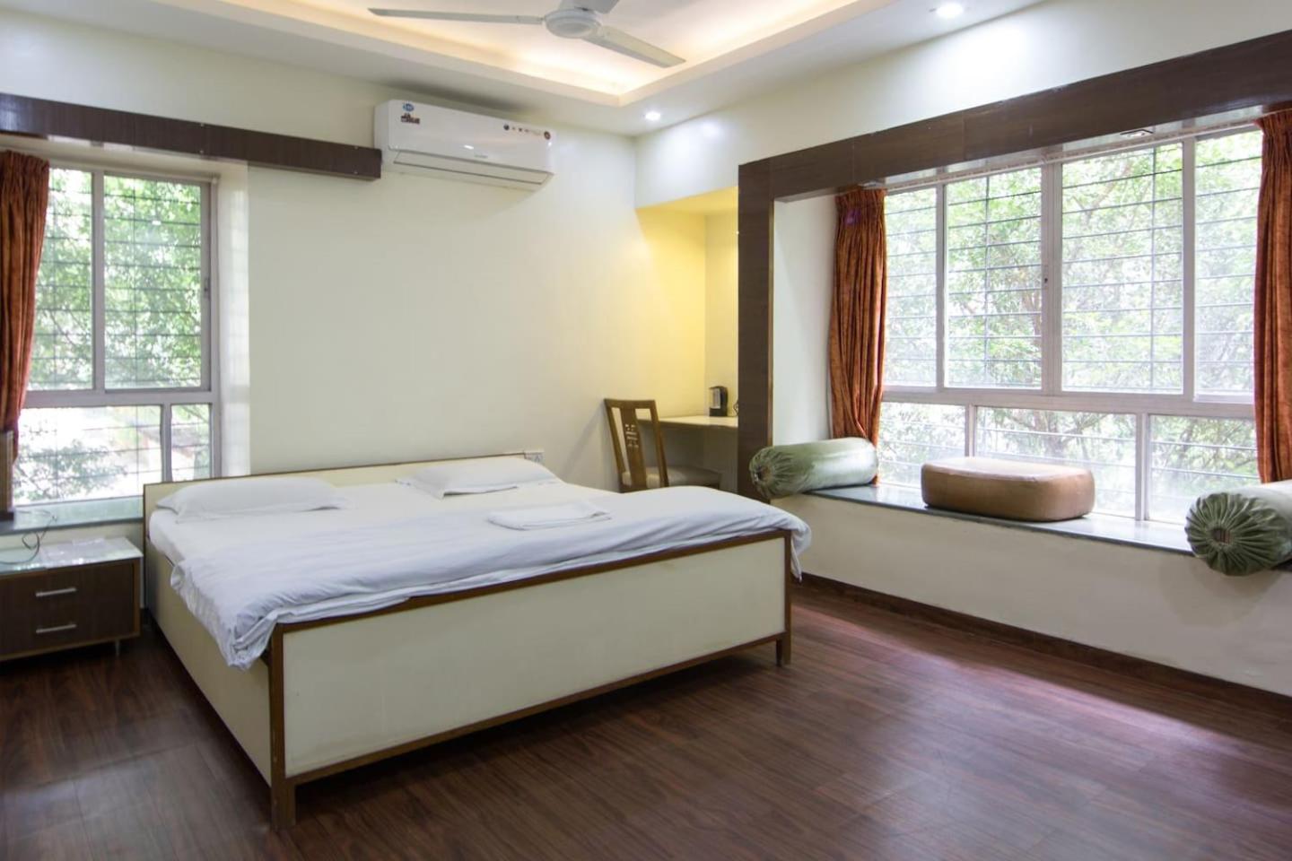 Apple Tree Apartments Koregaon Park Pune Extérieur photo